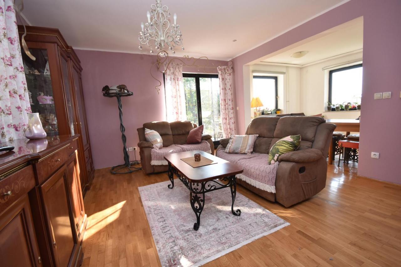Apartmaji Lejardin Škofljica Extérieur photo